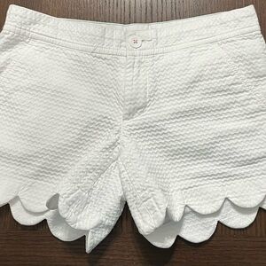 Lilly Pulitzer White Scalloped Women Shorts